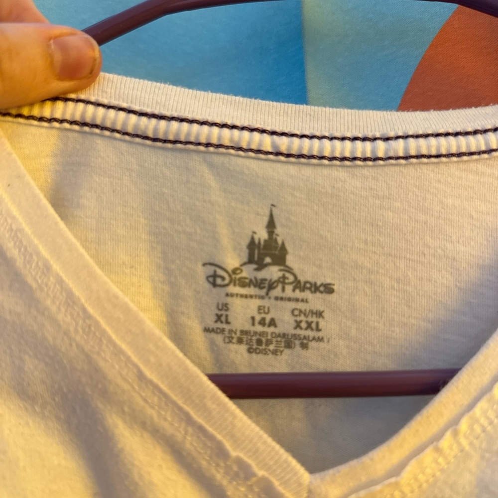 Kids XL Disney parks Tshirt